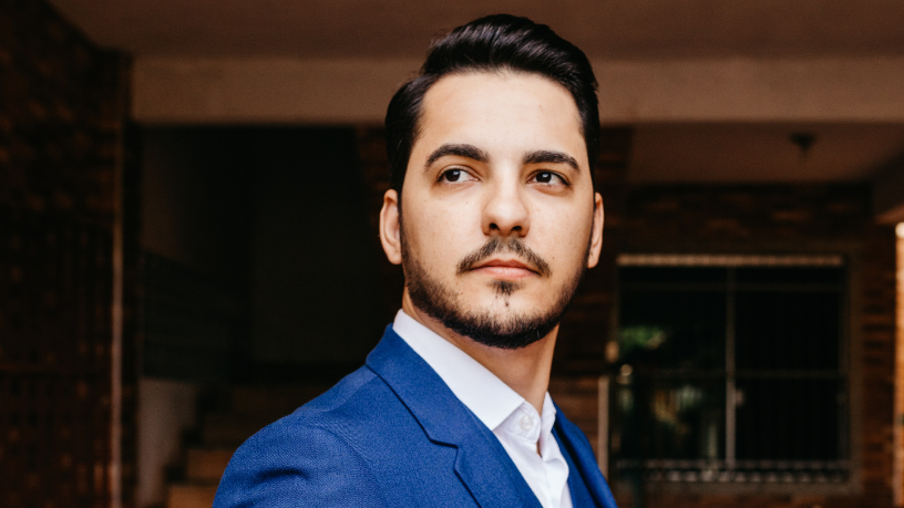 Preparar a sucessão com estratégia evita rupturas e preserva a longevidade corporativa, destaca Bráulio Henrique Dias Viana.