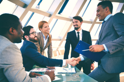 Planejamento sucessório empresarial garante a continuidade dos negócios e proteção do patrimônio — análise de Bráulio Henrique Dias Viana.