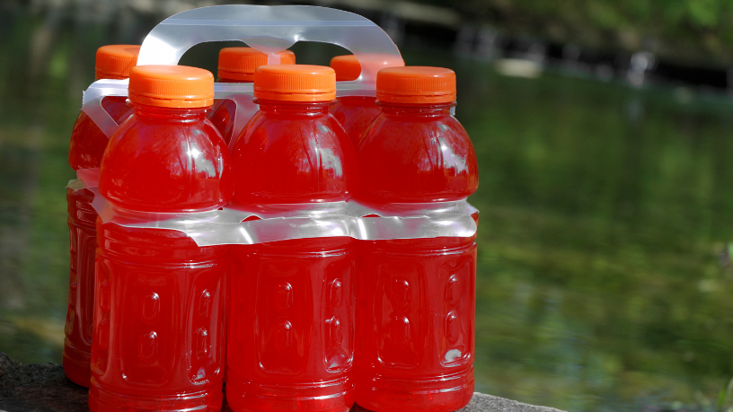 Elias Assum Sabbag Junior explica por que a escolha da embalagem plástica é decisiva para manter a qualidade dos suplementos esportivos.