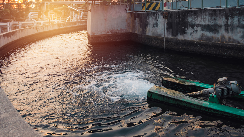 A Linha 5 volta ao centro do debate após novas decisões regulatórias. Paulo Roberto Gomes Fernandes analisa o cenário jurídico e técnico.